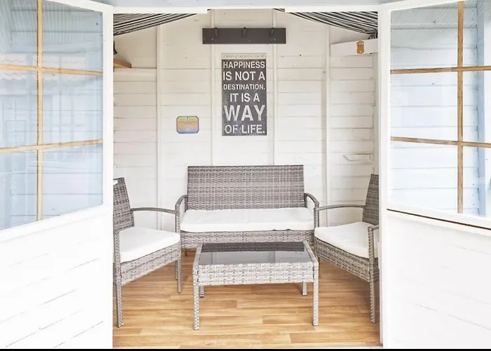 Whitby Boutique - Mast Cottage