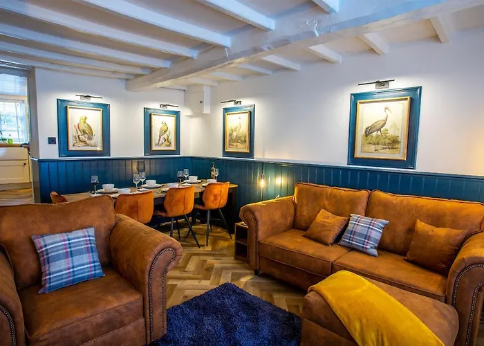 Whitby Boutique - Mast Cottage